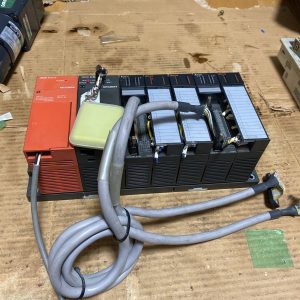 三菱シーケンサA1S61P A1SCPU A1SX41-2個 A1SY10-3