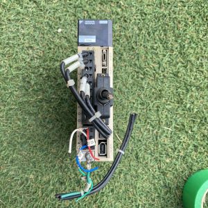 安川電機のサーボ Σ-V サーボパック SGDV-2R8A01AY549AA