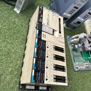 OMRON プログラマブルコントローラ SYSMAC C200H CPU02 C200H-MR431 TM001 MD215 x4