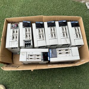 サーボドライブ　MR-FX60 Mitsubishi 三菱MELSERVO AC SERVO Drive