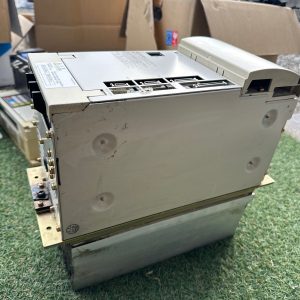 Yaskawa VS-626M5 インバーター 22.9 kW 21.8 KVA 230V 3 Ph CIMR-M5A20180-XXXA