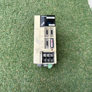 三菱電機 MR-J2-60CT サーボドライブユニット 0.6KW