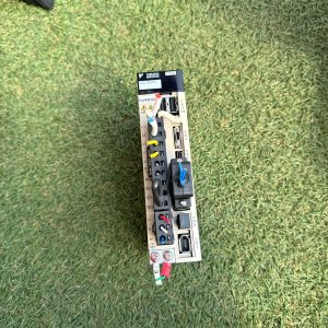 安川電機 ACサーボパック SGDV-1R6A11B 操