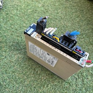 安川電機 ACサーボパック SGDV-R70A11B