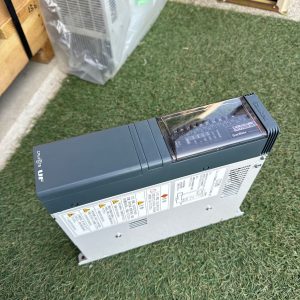 新品同様UF1-2075F サイリスタ式電力調整器 SanRex