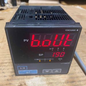 YOKOGAWA UT351 CONTROLER