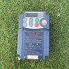 美品　FRN0.1C2S-2J 【富士電機】　インバーター 匿名配送