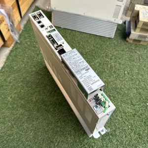 美品　サーボ アンプリフィック トヨダ GC50-U050S 200-230v 50/60Hz 0.2A