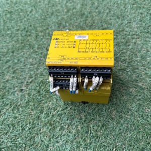 PILZ PNOZ-X9P-24VDC-100-240VACDC-7NO SAFETY RELAY ID NO. 777606