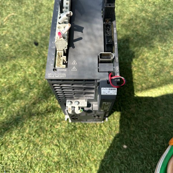 三菱 MR-J3-200BN サーボドライブサーボアンプMRJ3200BN