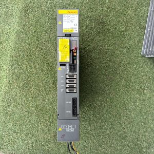 4K212 FANUC SERVO ドライバー A06B-6096-H104 アンプ A06B-6096-H104
