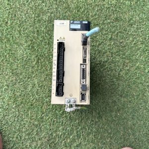 4K215 安川 サーボドライバー SGDV-7R6A21A