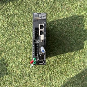 4L099 OMRON ACサーボモータドライバ オムロン R88D-KN02H-ECT