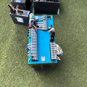 4M053 豊田 MC1K-U100V モーションコントローラー、サーボアンプ、山陽電機