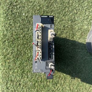 5A190 中古 MITSUBISHI AC SERVO MR-J3-70B ACサーボアンプ 750W