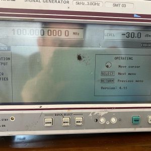 5A161 Rohde and Schwarz SMT03 信号発生器、5 kHz〜3 GHz