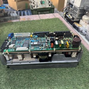 5A734 中古　三菱 MR-S11-103-E01 サーボドライブ