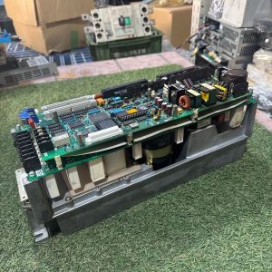 5A735 中古 Mitsubishi Servo Drive MR-S11-100-Z37