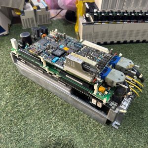 5B143 動作保証　三菱 サーボ ドライブ MR-S12-80A-Z37