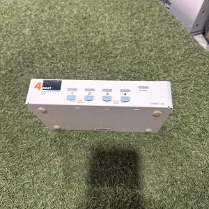 5C086 中古 KEYBOARD/VIDEO/MOUSE SWITCH 4PORT KVMIO-104