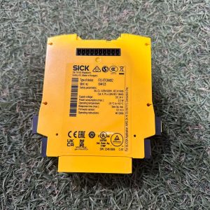 5C145 Sick セーフティコントローラー FX3-XTIO84002、2.2W 24VDC