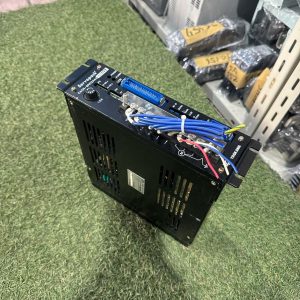 5C379 YASKAWA SERVOPACK CACR-SR02AA2 AHY123