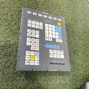 5G011 Fuji Electric AB12C-2070/_J1 645537001 キーボード オペレーター インターフェイス パネル 動作保証