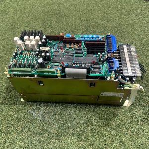 5Y222 安川 Servopack CACR-SR15BB1AM 動作保証　