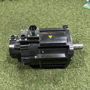 5Y232 キーエンスサーボモーター SV2-B200AK 動作保証　