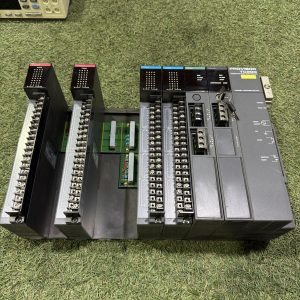 6B091 TOSHIBA シーケンサ TCPW110AL / TCCUSS / TCRMT / TC32DI x2 / TC32DOP 動作保証　