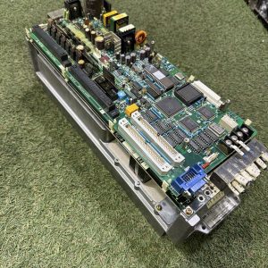 6C183 Mitsubishi Servo Drive MR-S11-100-E０１　 動作保証　 三菱 サーボドライブ